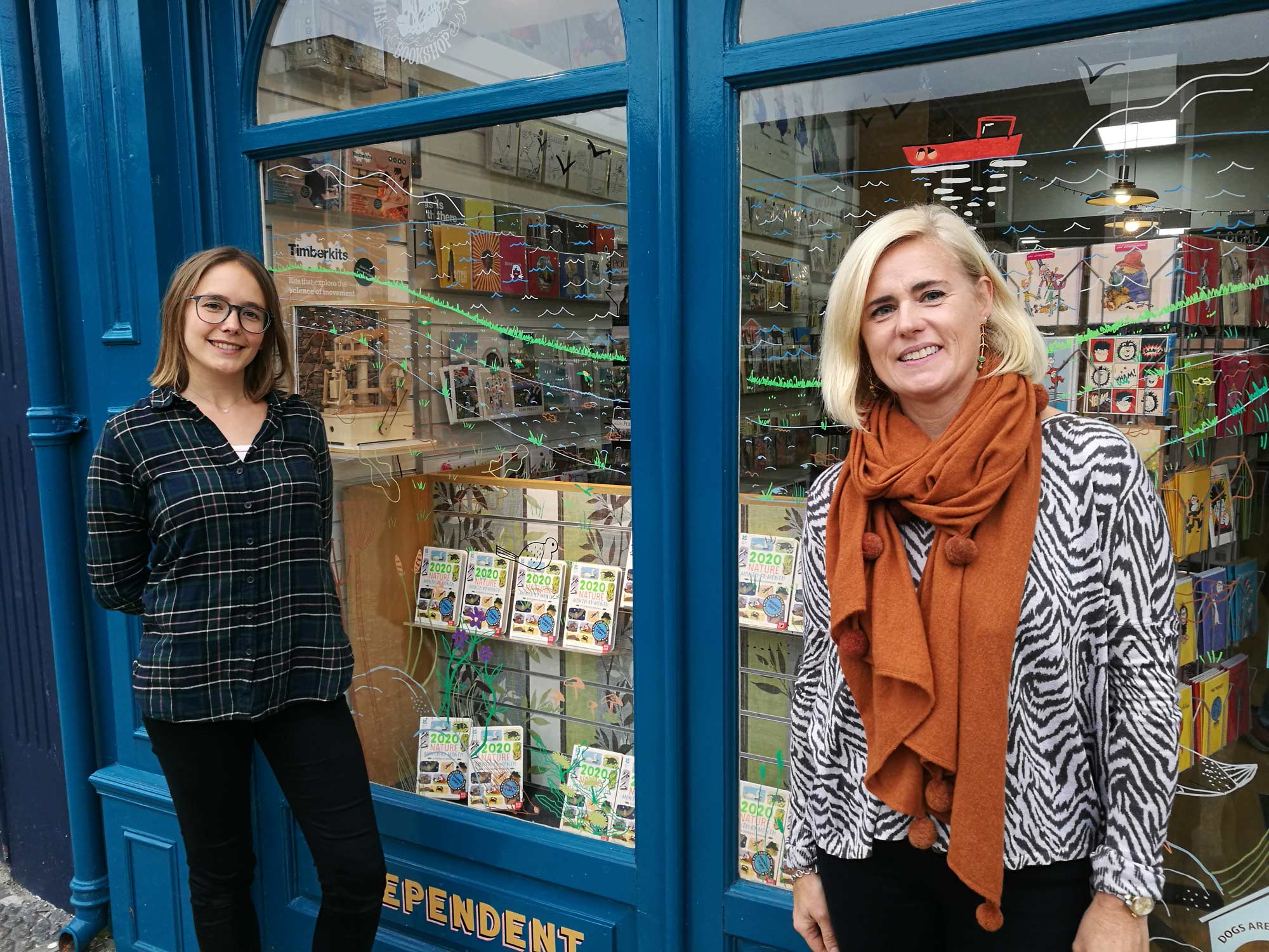 Elly Jahnz and Anna Wilson signing copies of 2020 Nature Month by Month